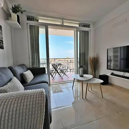 Luminoso Y Magnifico De Playa شقة فوينخيرولا